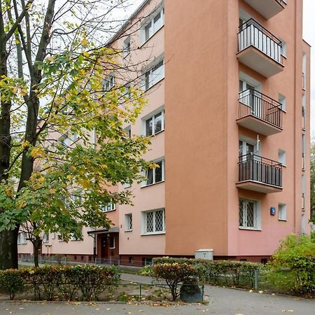 Two-Bedroom Family Apartment Esperanto Next To Klif By Noclegi Renters Warszawa Eksteriør billede